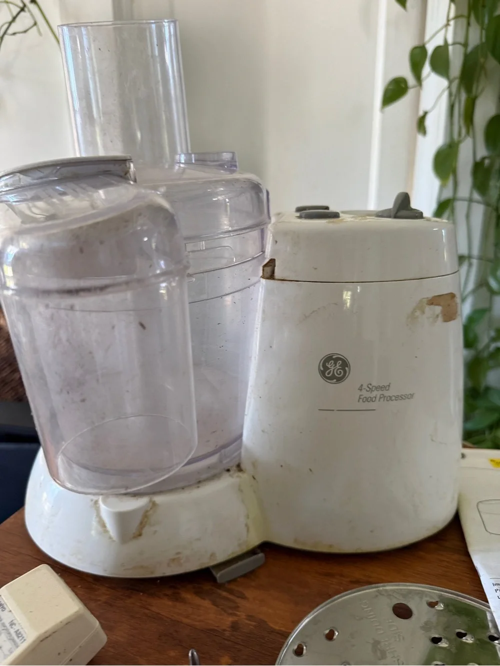 White Food Processor GE 4 speed